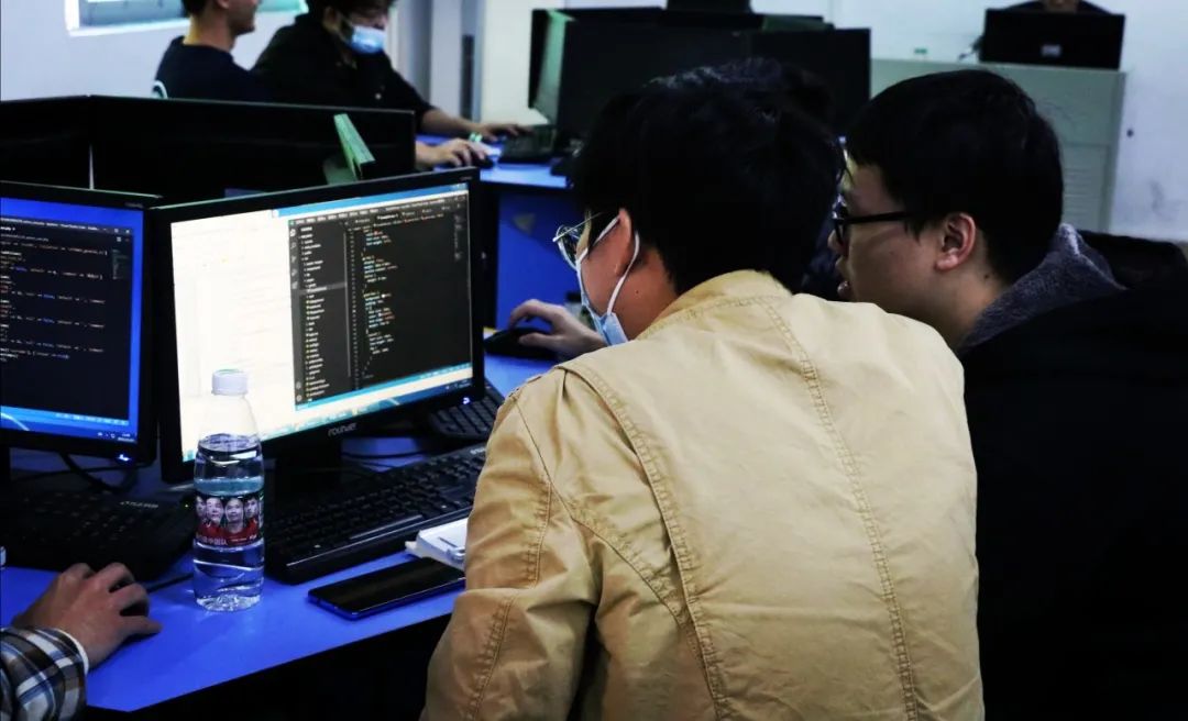 信息工程学院网络与信息安全软件开发专业群 构筑数字时代的安全基石